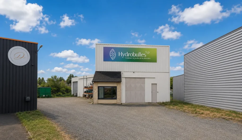 Bâtiment Hydrobulles dans zone industrielle